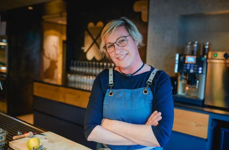 Mitarbeiterin im Bergdorf LiebesGrün