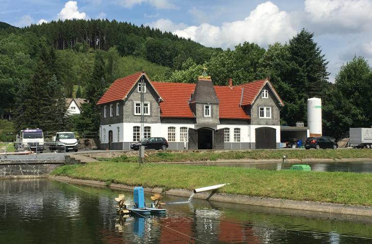Forellenzucht Rameil in Lennestadt-Saalhausen Außenansicht Forellenzucht Rameil in Lennestadt-Saalhausen